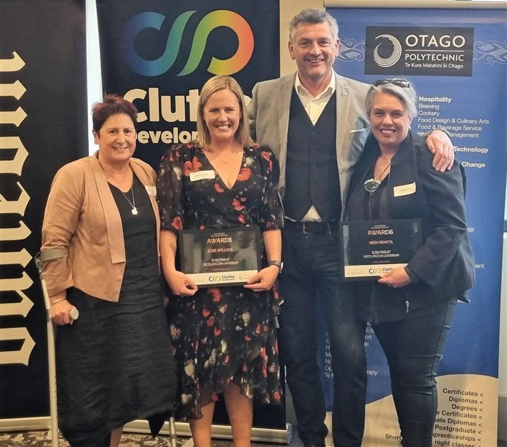 Business brokers top Kiwi awards – Otago Daily Times – Regions