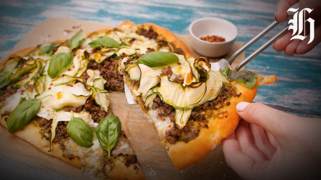 Venison flatbread pizzas – New Zealand Herald